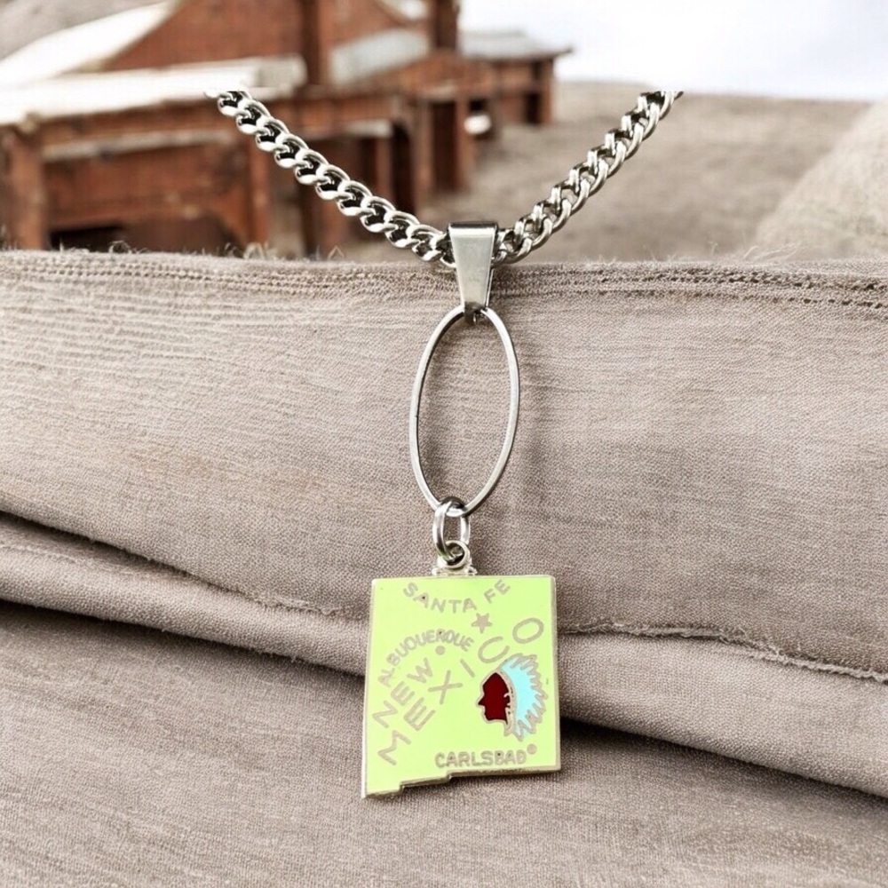 🆕 New Mexico Oval Drop Pendant Necklace Enamel/Stainless Steel